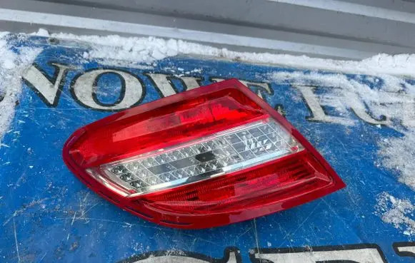 Mercedes-Benz C W204 Rear/tail lights 2048201964