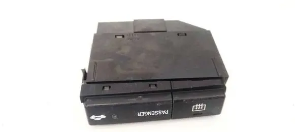 Toyota Avensis T250 Windscreen/window heater switch