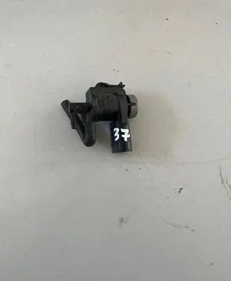 Volkswagen Golf VI Turbo solenoid valve 1K0906283A 33478