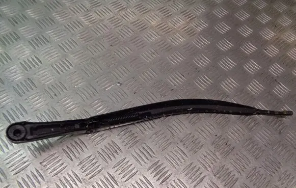 Alfa Romeo 147 Front wiper blade arm