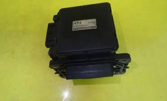 Mitsubishi Carisma Mass air flow meter E5T05271