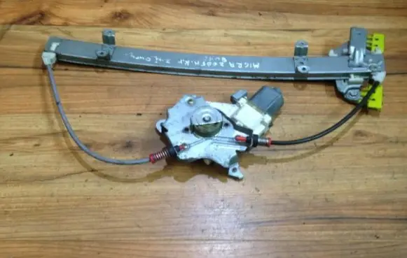 Nissan Micra Sliding door window regulator with motor