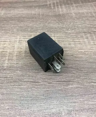 Opel Astra G Other relay 90069864 5WG12VPA 00362003