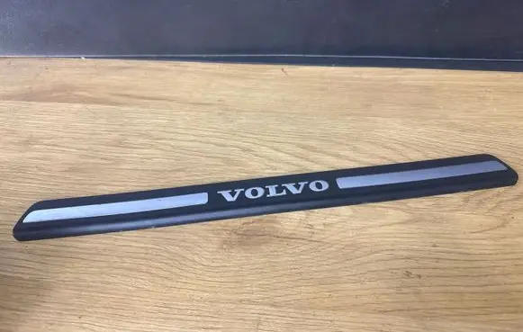 Volvo XC90 Front sill trim cover 8659960