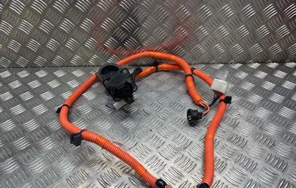 Mitsubishi Outlander Electric car charge socket 73LA2001 AC20A280V