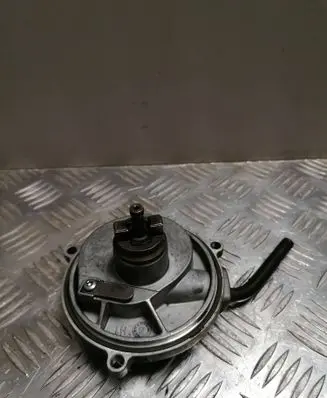 Mercedes-Benz Vito Viano W639 Vacuum pump A6682300165 AP5C14