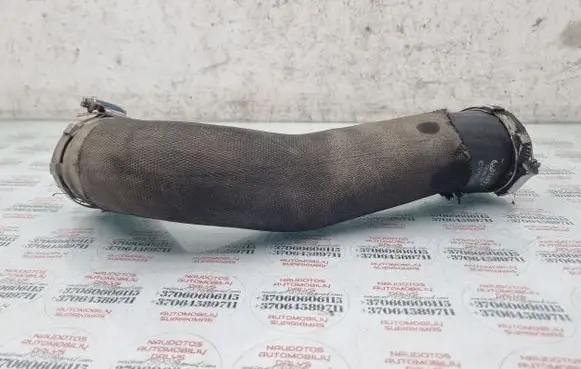 Audi A4 S4 B7 8E 8H Intercooler hose/pipe 8E0145708K