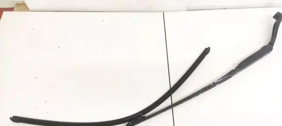 Citroen C5 Front wiper blade arm