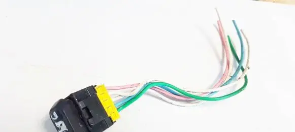 Citroen Xsara Electric window control switch 3415r8h02