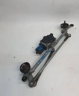 Nissan X-Trail T32 Front wiper linkage and motor 1234