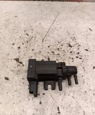 Citroen C5 Turbo solenoid valve 9652570180