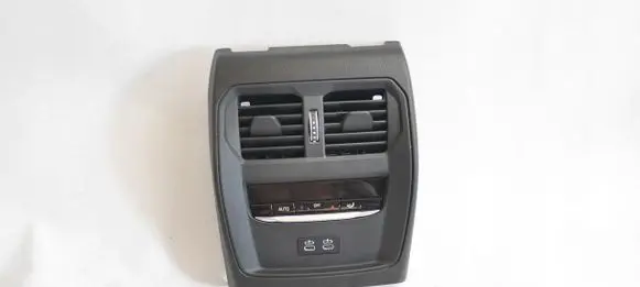 BMW 4 G22 G23 G24 G26 Rear air vent grill 9493012