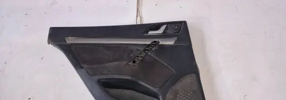 Skoda Octavia Mk2 (1Z) Rear door card panel trim 1Z9867211
