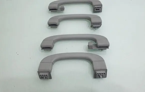 BMW 3 E90 E91 A set of handles for the ceiling 