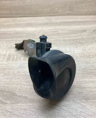 Volkswagen PASSAT B6 Horn signal 3C0951223 4D0971992