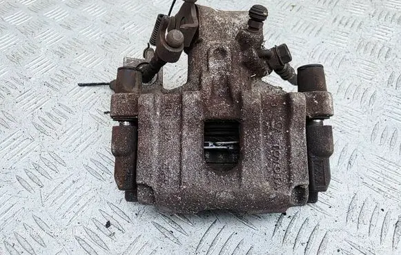 Toyota Yaris Rear brake caliper 