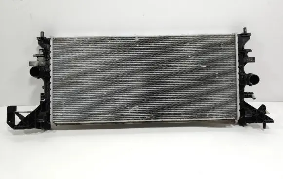 Opel Astra K Coolant radiator 39146897
