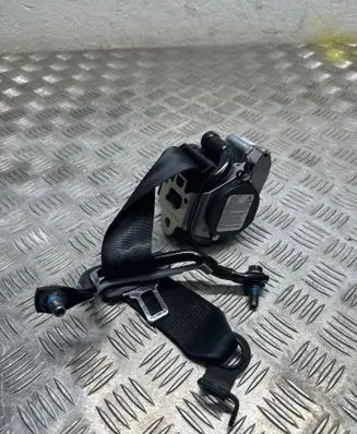 Volvo XC90 Front seatbelt 31484582