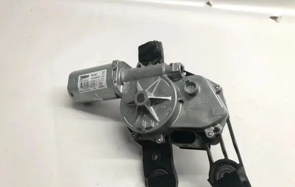 Volkswagen Golf VII Rear window wiper motor 5G0955711A