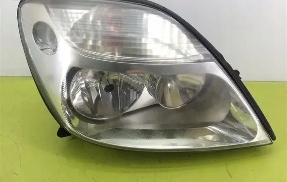 Renault Scenic I Headlight/headlamp 7700432097