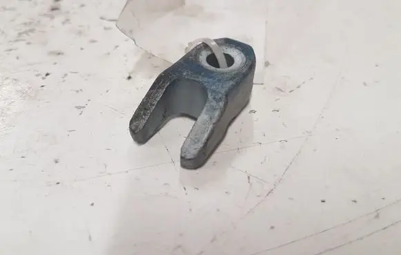 Opel Antara Fuel Injector clamp holder