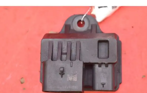 BMW 5 F10 F11 Glow plug 0522120103