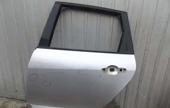 Renault Scenic III - Grand scenic III Rear door