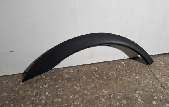 Volvo XC70 Rear arch trim 30678046