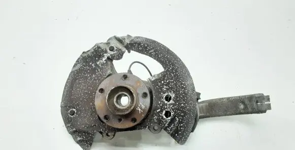 BMW X5 E70 Front wheel hub spindle knuckle