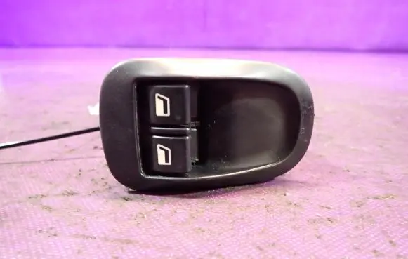 Peugeot 206 CC Quarter vent window switch 