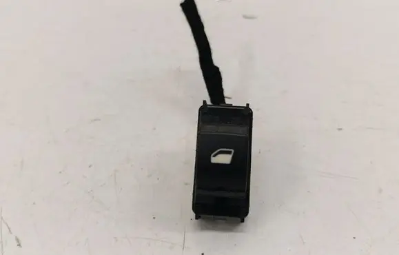 Opel Grandland X Electric window control switch 98044803ZD