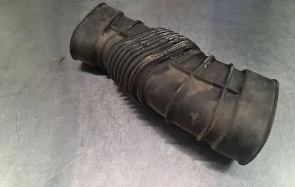 Honda HR-V Air intake duct part