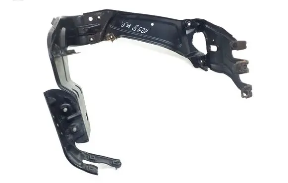 Mercedes-Benz CLC CL203 Headlight/headlamp mounting bracket A2036200572