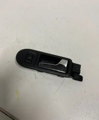 Volkswagen PASSAT B5 Front door interior handle 3B1837114