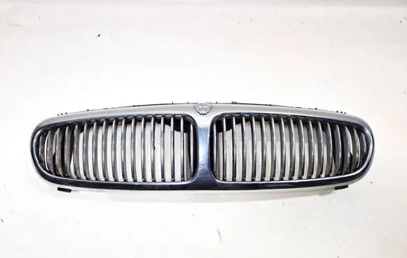 Jaguar X-Type Front grill 