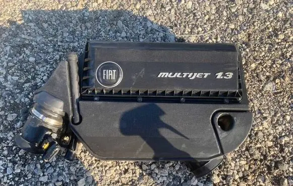 Fiat 500 Air filter box 51816590