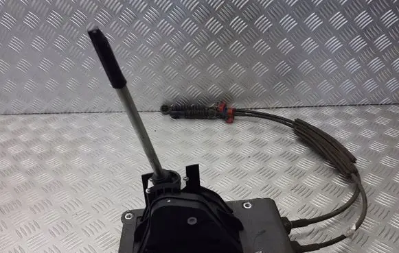 Renault Megane II Gearbox retarder lever 8200779040