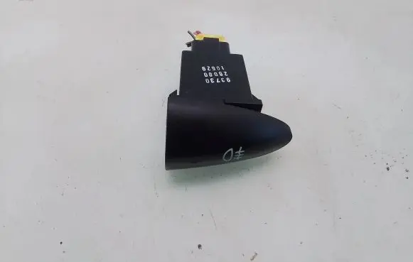Fog light switch