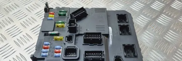 Peugeot 407 Comfort/convenience module 9662463380 BSIS0200 760745462