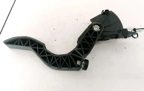 Audi A4 S4 B7 8E 8H Accelerator throttle pedal 8E1723523G 6PV00837506