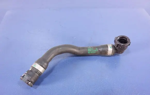 BMW X7 G07 Engine coolant pipe/hose 9894787
