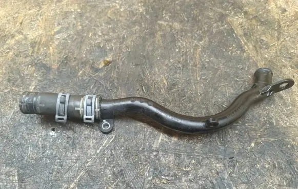 Audi Q5 SQ5 Engine coolant pipe/hose 06E121044L