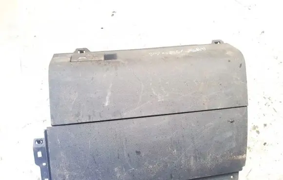 Volkswagen Touran I Glove box 1t1857101a