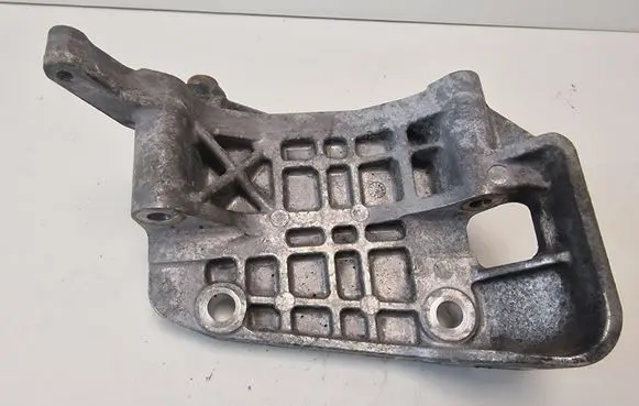 Audi A8 S8 D4 4H Generator/alternator bracket 059903143AJ