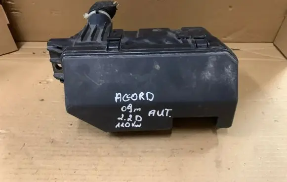 Honda Accord Fuse module TA0A0 810180158