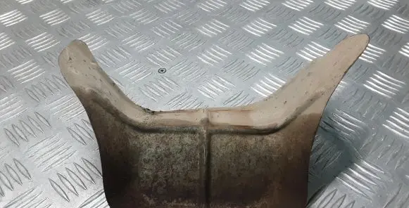Renault Trafic II (X83) Heat shield in engine bay 