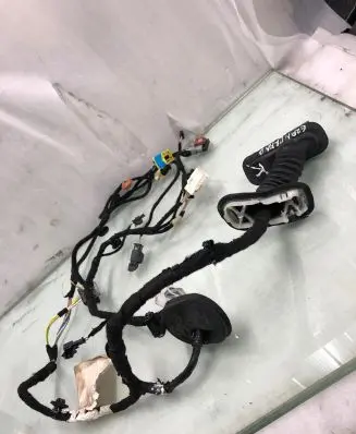 Opel Grandland X Front door wiring loom 9845510780