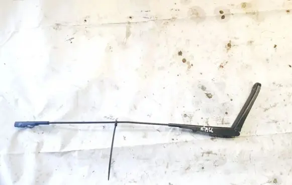 Ford Focus Front wiper blade arm