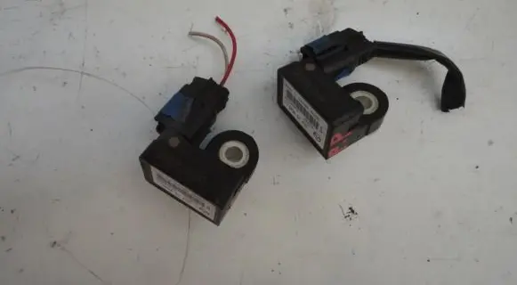 Mazda 6 Airbag deployment crash/impact sensor GP9A57KC0