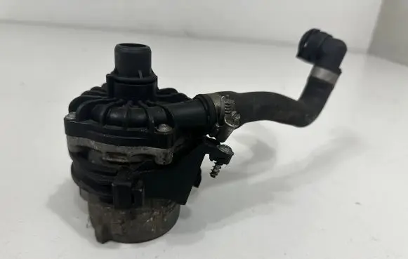 BMW X5 F15 Electric auxiliary coolant/water pump 7566335